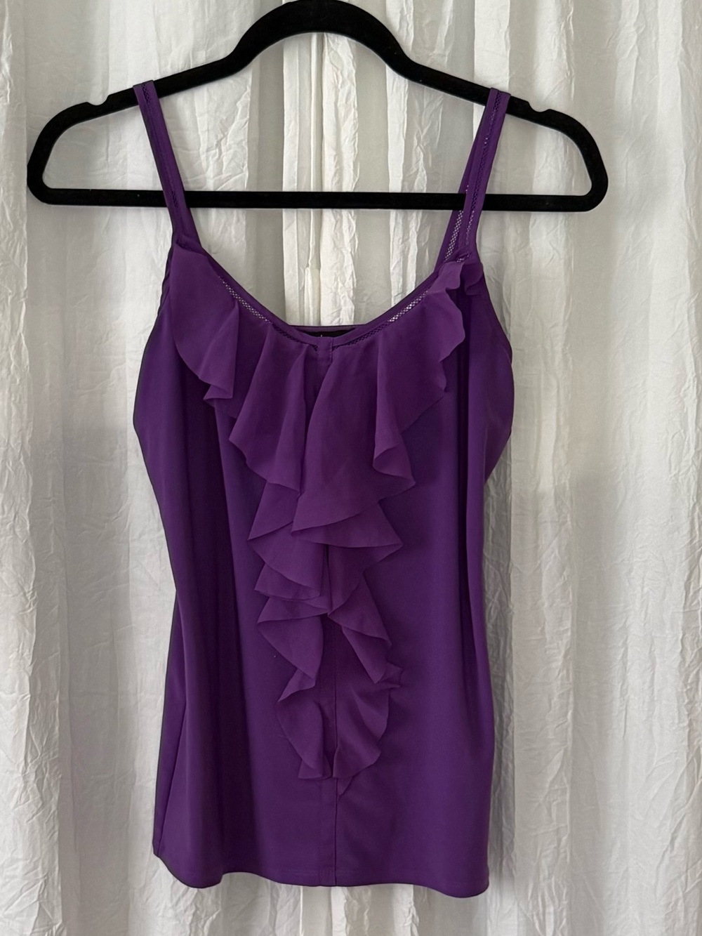White House Black Market Purple Ruffle Front Sleeveless Blouse Tank Top Small